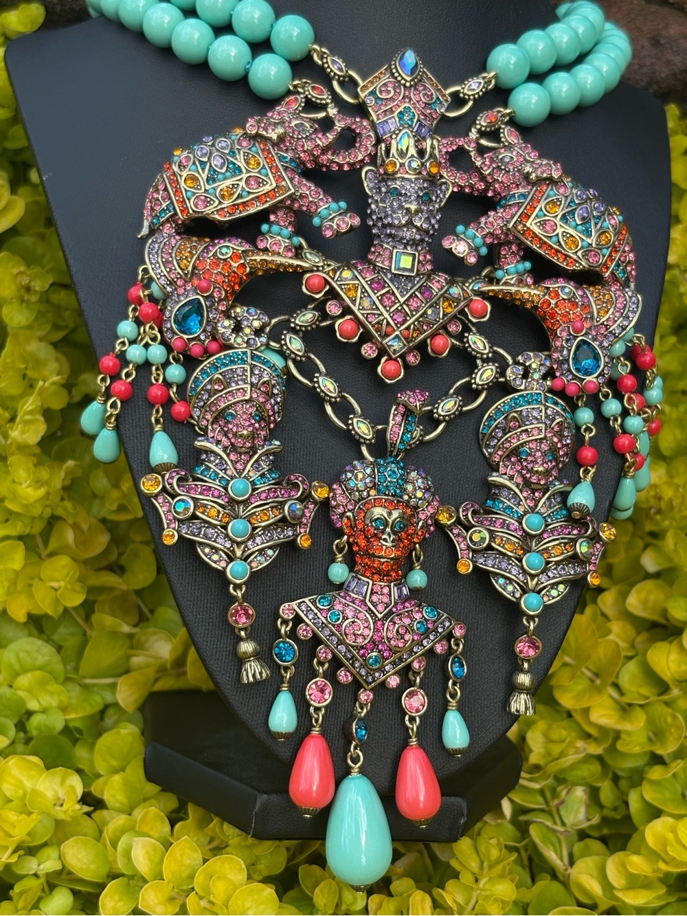 Heidi Daus 'Court of Critters' Pendant - Picture 9 of 12